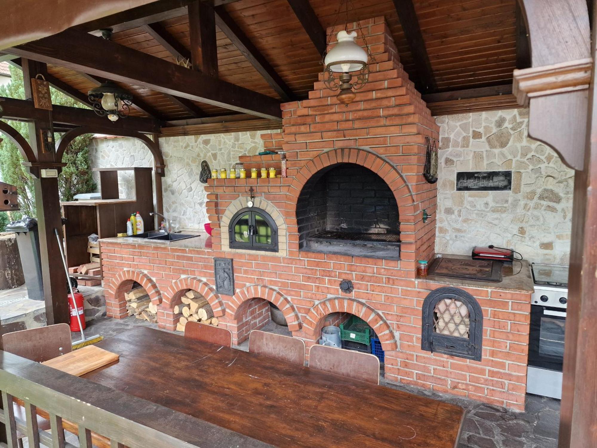 Casa Andrei Hotell Orşova Exteriör bild